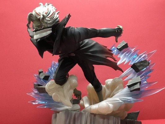 FiguartsZERO 超然仔/厄卡伦（变身形态）