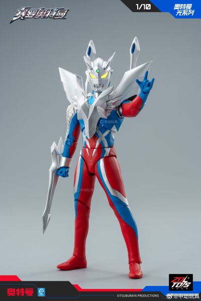 奥特曼光系列 终极赛罗