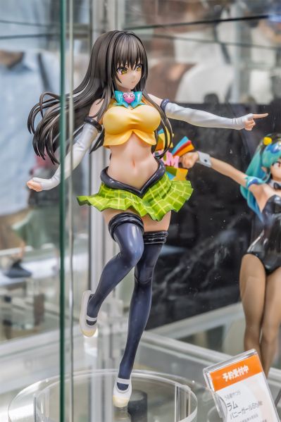 出包王女DARKNESS 古手川唯 特别校服版