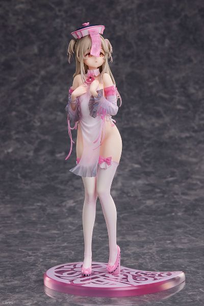 粉色僵尸少女