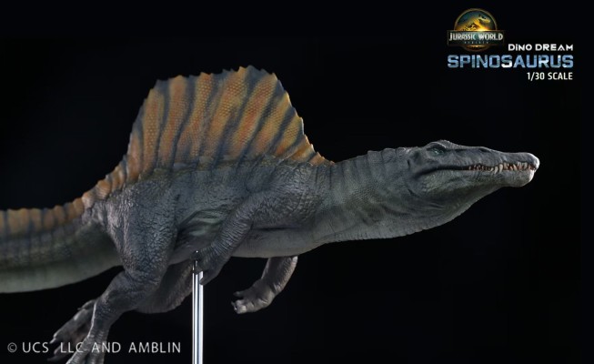 侏罗纪世界：重生 脊背龙 游泳形态