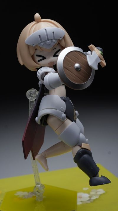 异世界旅行手帐01 新手战士 芮妮·布朗