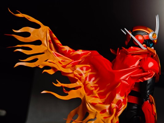 S.H.Figuarts 假面骑士烈焰歌查德破晓 / 歌查德破晓 蒸汽蝗虫