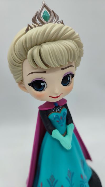 Q Posket アナと雪の女王 エルサ Coronation Style Sort A 
