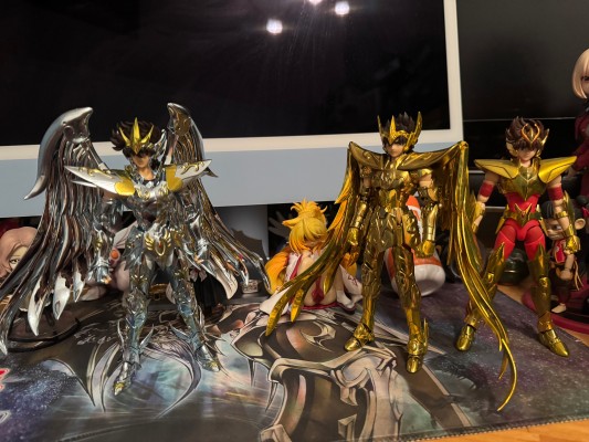 圣斗士圣衣神话EX 圣斗士星矢 冥王哈迪斯十二宫篇   天马座星矢（终极青铜圣衣）~金色限定版~