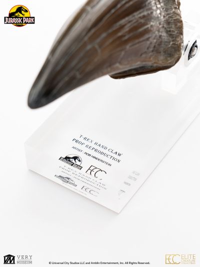 霸王龙手爪道具复制品