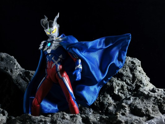 光轨迹 赛罗配件包