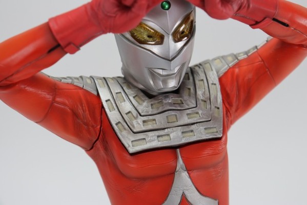 1/6比例特摄系列 奥特赛文 艾梅利姆光线（反磁力线版）