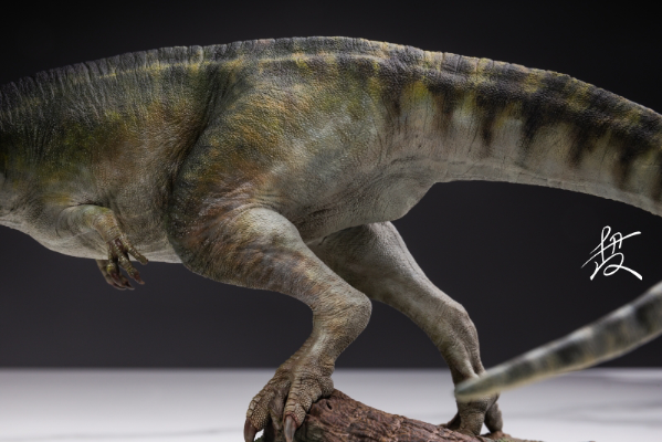 鲨齿龙 1996版 gk雕像