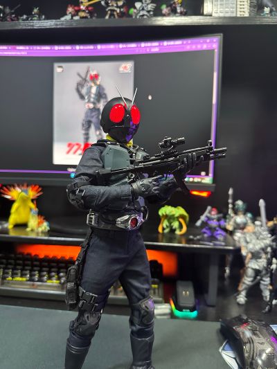 FigZero 1/6   大量出没型变异飞蝗改造人（新·假面骑士）