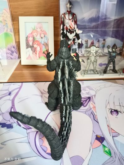 S.H.MonsterArts 哥斯拉大战基多拉 哥斯拉（1991） -新宿决战-