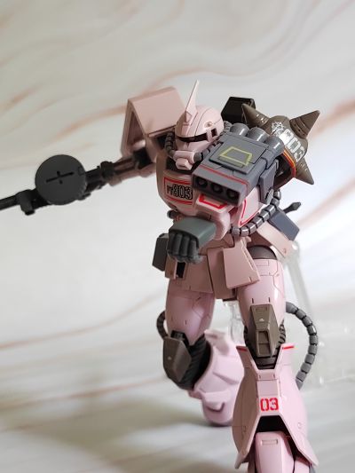 HG 1/144  沙漠型扎古 粉色猎豹队机