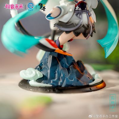 初音未来 羽洛华音 Q版手办