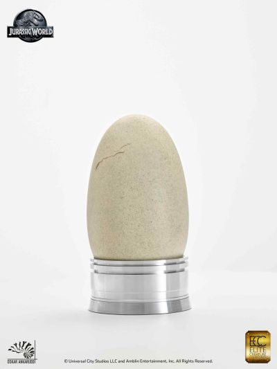 孵化中的暴虐霸王龙