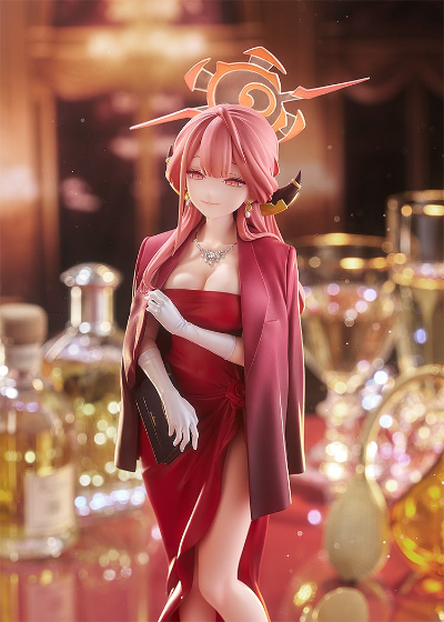 蔚蓝档案 陆八魔爱露（礼服）