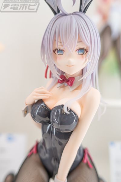 B-style  不时用俄语小声说真心话的邻桌艾莉同学 艾莉莎·米哈伊罗夫纳·九条 兔女郎