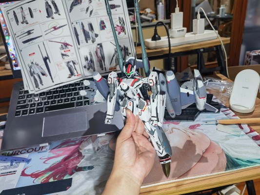 DX超合金 VF-25F 龙卷型弥赛亚女武神（早乙女有人专用）重生版