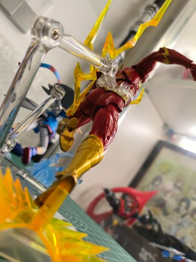 转轮科技系列 惊奇山口 闪电侠