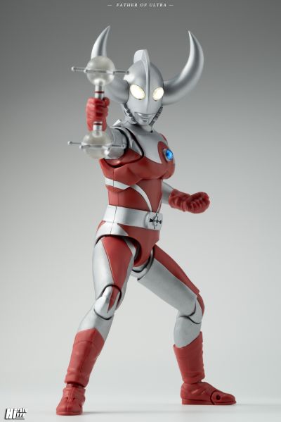 S.H.Figuarts 奥特之父