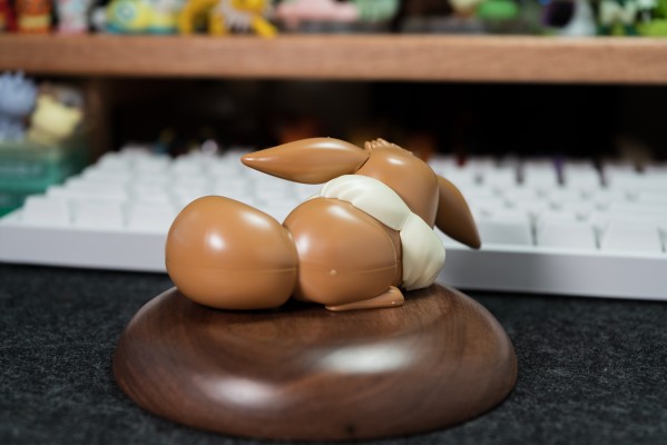 宝可梦模型收藏 快快拼系列 07 伊布(睡姿)