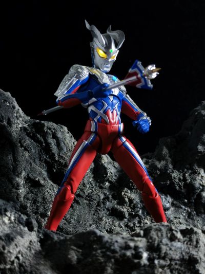 光轨迹 赛罗奥特曼