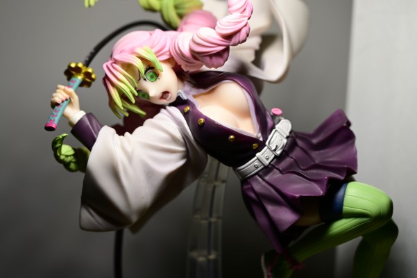 一番赏 鬼灭之刃 〜暴露的锻刀村〜 C奖 甘露寺蜜璃