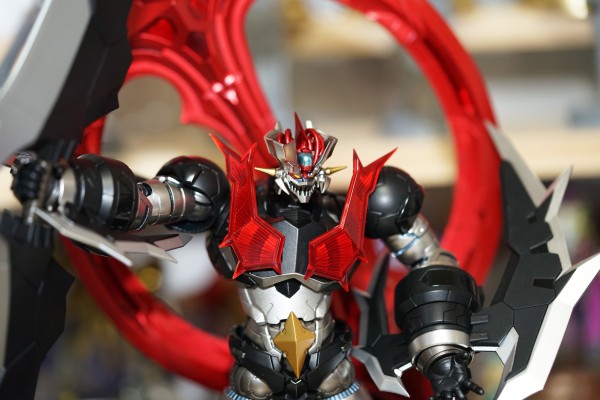 RIOBOT 真魔神ZERO VS 暗黑大将军 魔神ZERO