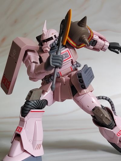 HG 1/144  沙漠型扎古 粉色猎豹队机