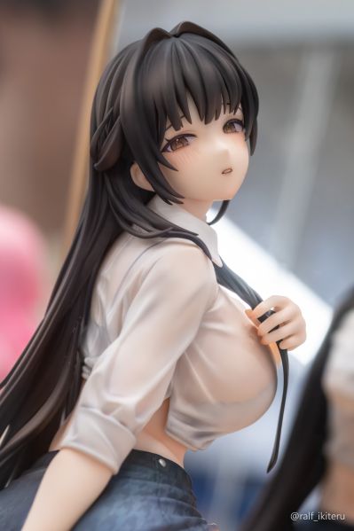 胜利女神：新的希望 玛律恰那：学生时代