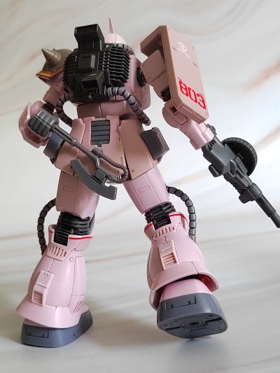 HG 1/144  沙漠型扎古 粉色猎豹队机