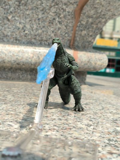 S.H.MonsterArts 哥斯拉大战戴斯特洛伊亚 二代哥斯拉 特别配色