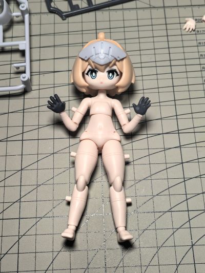 异世界旅行手帐01 新手战士 芮妮·布朗