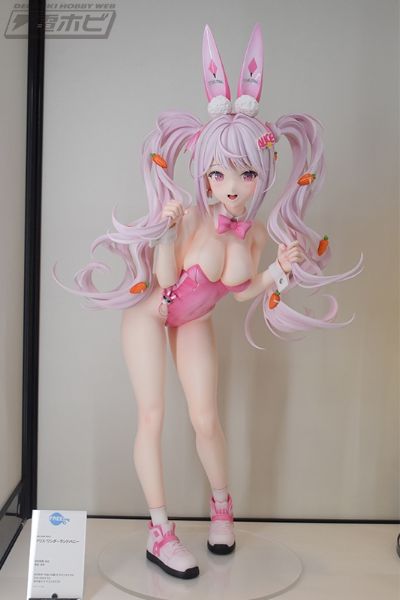 爱丽丝：仙境兔女郎