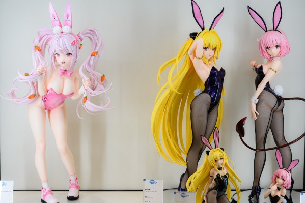 爱丽丝：仙境兔女郎