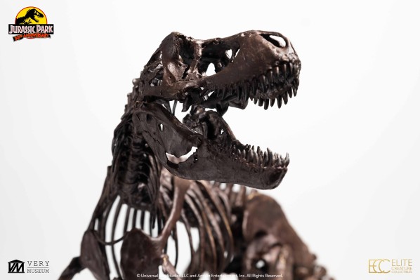侏罗纪公园1：24比例圆形台座版霸王龙青铜雕像