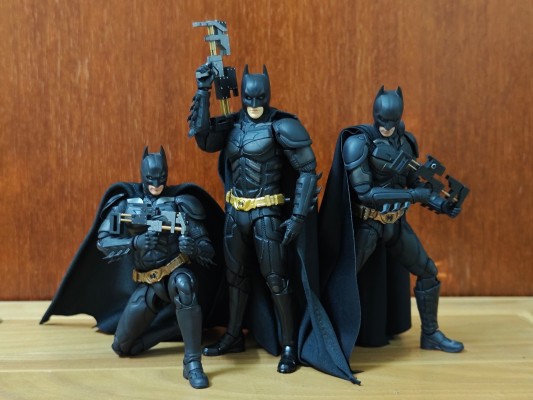 MAFEX  No.053 正义联盟  蝙蝠侠 Ver.3.0 