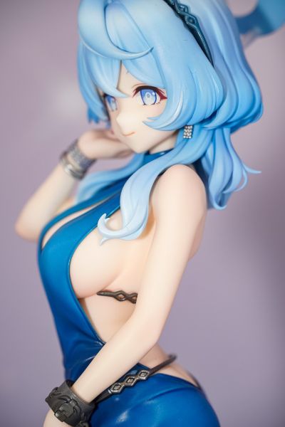 蔚蓝档案 天雨亚子（礼服）