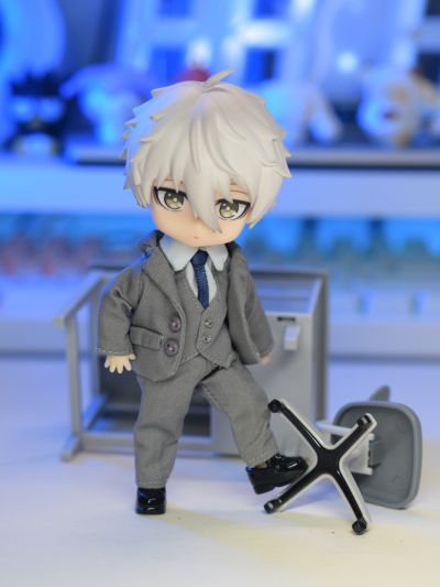 粘土人服装套装 灰色西装