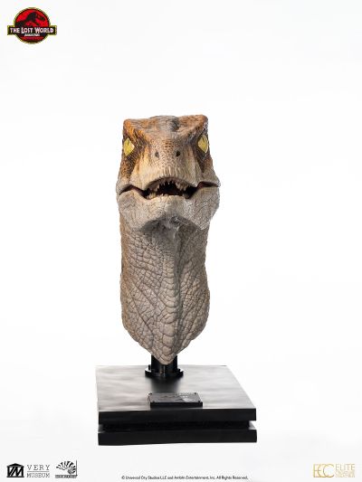 侏罗纪公园2 雄性迅猛龙半身像