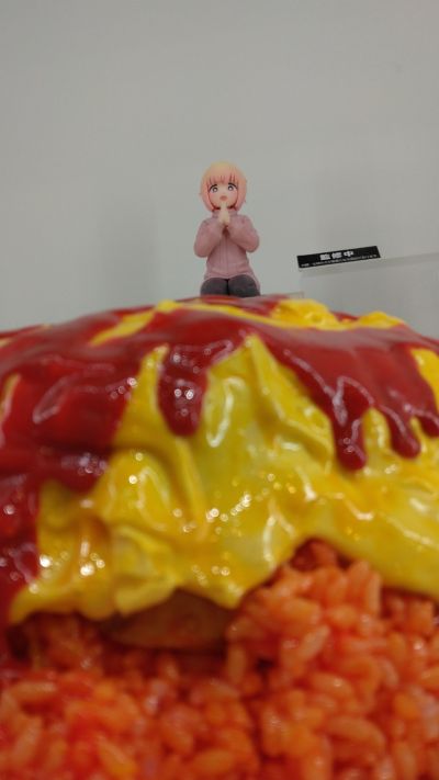 POP UP PARADE 坐吧！望月小姐