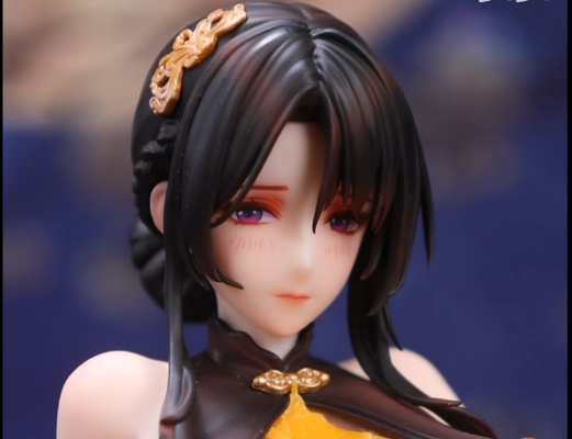 有凤来仪 真丝袜/追视眼/毛绒披肩/温感漆旗袍