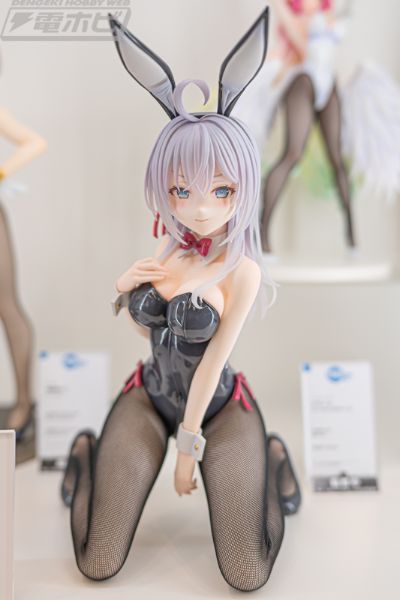 B-style  不时用俄语小声说真心话的邻桌艾莉同学 艾莉莎·米哈伊罗夫纳·九条 兔女郎