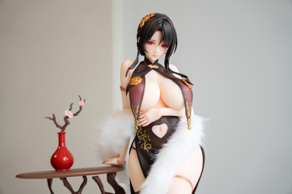 有凤来仪 真丝袜/追视眼/毛绒披肩/温感漆旗袍