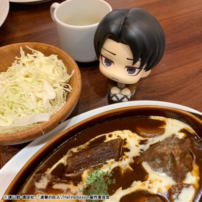 Look Up 进击的巨人 利威尔