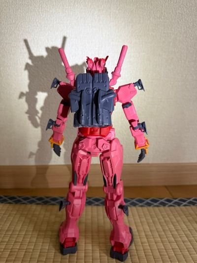 限械突破 机动战士高达跨时之战  红色高达