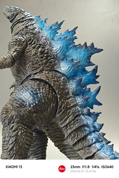 极致超值系列 哥斯拉大战金刚 热能射线哥斯拉 透光版