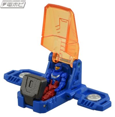 戴亚克隆 擎天柱 重装长牙狮形态