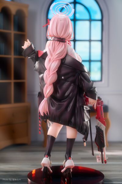 蔚蓝档案 和泉元影美