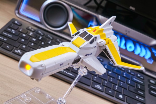 戴拿奥特曼-胜利神鹰伽马号