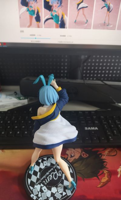 Coreful  Re：从零开始的异世界生活 雷姆 ~外套兔女郎~ 新装版